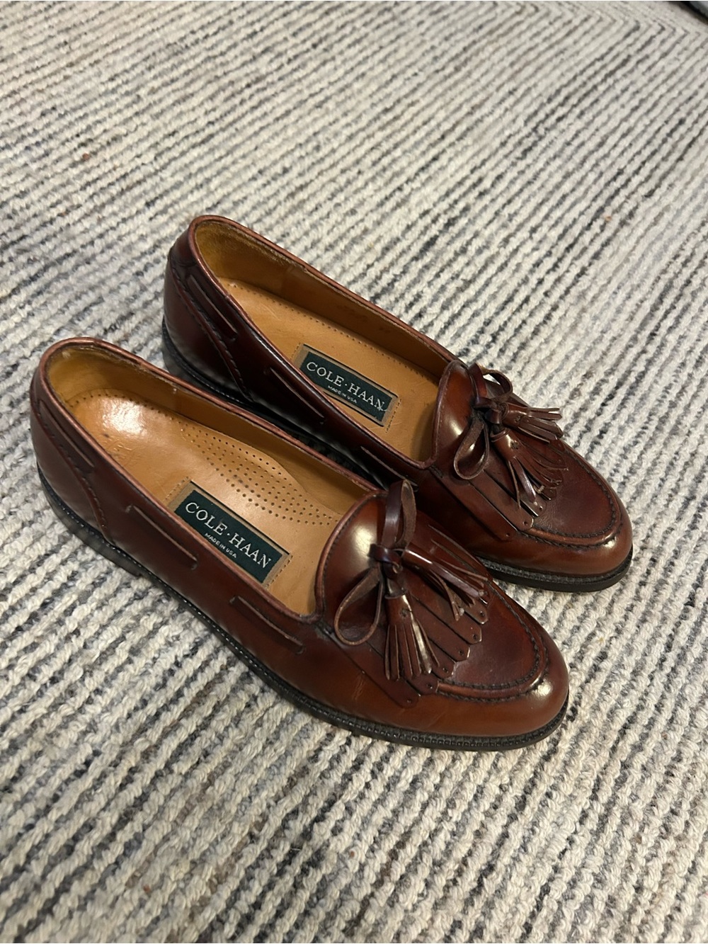 Cole Haan Chestnut Brown Leather Tassel Penny Loafers Size 9.5 D